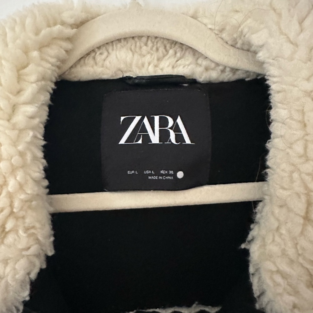 Zara faux fur biker jacket EUC large - Picture 7 of 7
